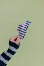 Load image into Gallery viewer, POLKA DOT & STRIPED OVERSIZED CLAWS