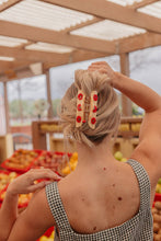 Load image into Gallery viewer, TOMATO CHARMED CLAW