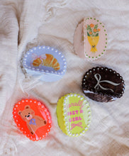 Load image into Gallery viewer, FRAMED ECLECTIC CLAW