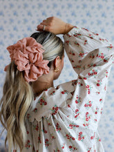 Load image into Gallery viewer, JUMBO SCRUNCHIE ( 29 COLORS )