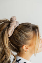 Load image into Gallery viewer, OVERSIZED TOWEL SCRUNCHIES ( 3 COLORS )