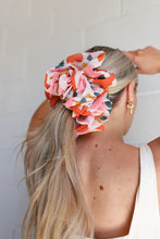 Load image into Gallery viewer, JUMBO SCRUNCHIE ( 29 COLORS )