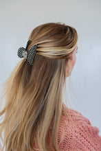 Load image into Gallery viewer, BLACK & WHITE POLKA DOT CLAW