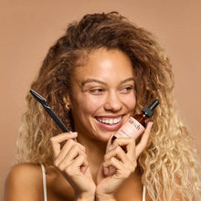 Load image into Gallery viewer, Hydrating Dermaplane Oil