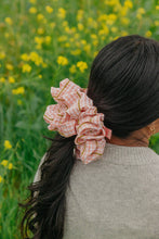 Load image into Gallery viewer, FARMERS MARKET JUMBO SCRUNCHIE