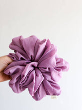 Load image into Gallery viewer, JUMBO SCRUNCHIE ( 29 COLORS )