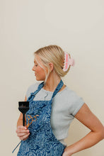 Load image into Gallery viewer, HAIR GRL CLAW
