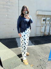 Load image into Gallery viewer, Polka Dot Fleece Barrel Sweatpants- Cream/Navy

