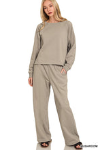 Load image into Gallery viewer, Fleece Raglan Sleeve Pullover &amp; Sweatpants Set
