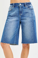 Load image into Gallery viewer, Slouchy Seamed Jorts
