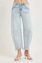 Load image into Gallery viewer, High Rise Barrel Jeans
