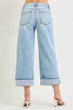 Load image into Gallery viewer, Slouchy Crop Wide Cuffed Jeans
