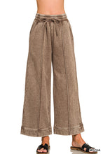 Load image into Gallery viewer, Acid Washed Fleece Pintuck Wide Leg Cropped Pants
