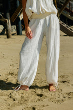 Load image into Gallery viewer, Cotton Gauze Elastic Waist Harem Pants
