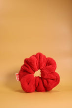 Load image into Gallery viewer, OVERSIZED TOWEL SCRUNCHIES ( 3 COLORS )
