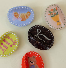 Load image into Gallery viewer, FRAMED ECLECTIC CLAW
