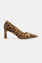 Load image into Gallery viewer, Beast Fashion Faux Suede Leopard Point Toe Pumps
