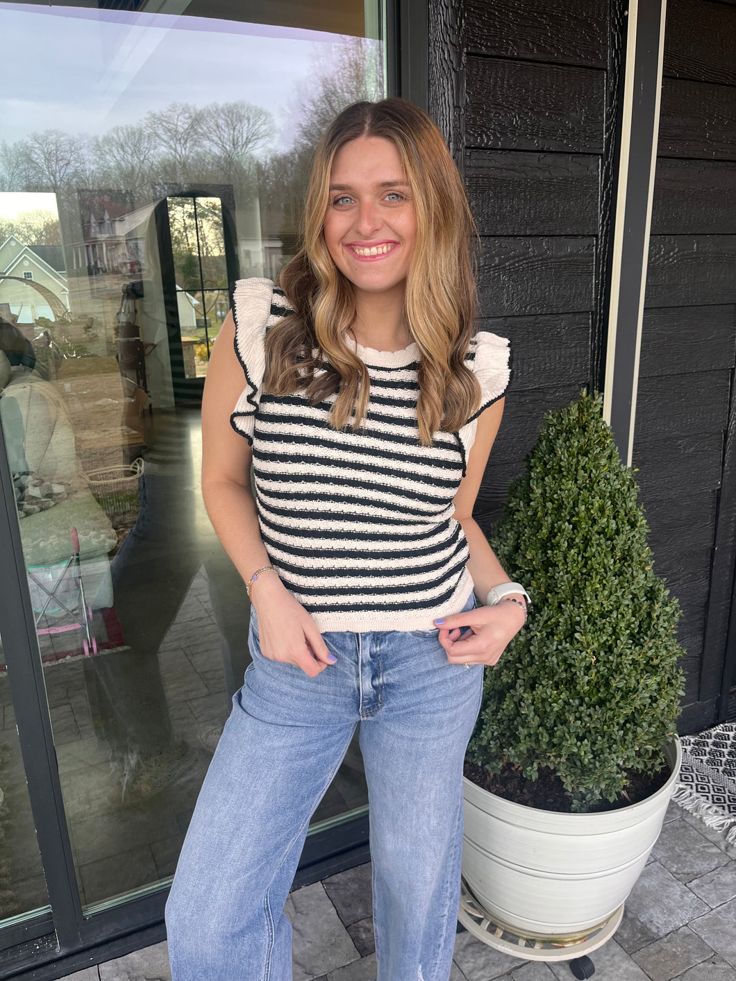 Stripe Short Ruffle Sleeve Knit Top
