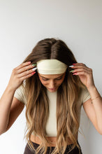 Load image into Gallery viewer, WORKOUT SOFT HEADBANDS (3 COLORS )
