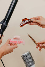 Load image into Gallery viewer, HAIR GRL CLAW
