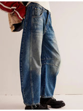 Load image into Gallery viewer, Mid Rise Wide Leg Barrel Jeans
