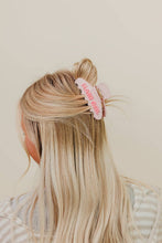 Load image into Gallery viewer, HAIR GRL CLAW
