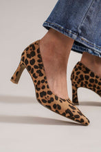 Load image into Gallery viewer, Beast Fashion Faux Suede Leopard Point Toe Pumps
