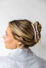 Load image into Gallery viewer, SHINY ORIGINAL HOLD EVERYTHING CLAW ( 22  COLORS)
