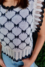 Load image into Gallery viewer, Bow Pattern Sweater Top
