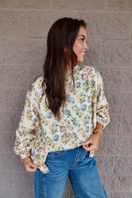 Load image into Gallery viewer, Waffle Floral Pattern Loose Fit Top
