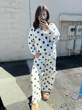 Load image into Gallery viewer, Polka Dot Fleece Barrel Sweatpants- Cream/Brown

