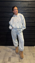 Load image into Gallery viewer, Star Sweatpants
