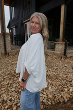 Load image into Gallery viewer, WOVEN AIRFLOW V-NECK PUFF HALF SLEEVE TOP
