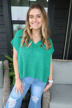 Load image into Gallery viewer, SPLIT-NECK SIDE SLIT PULLOVER
