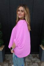 Load image into Gallery viewer, WOVEN AIRFLOW V-NECK PUFF HALF SLEEVE TOP
