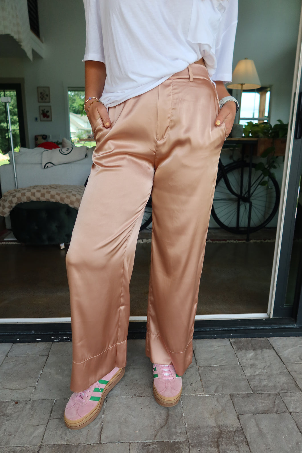 WIDE-LEG SATIN PANTS