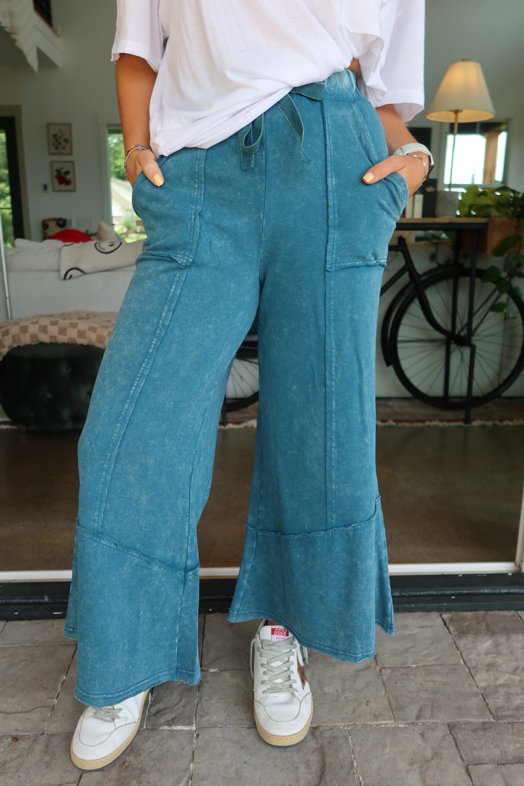 Exposed-seam Flare Hem Pants With Pockets- RESTOCK