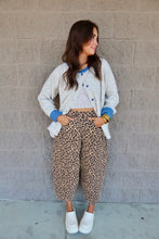 Load image into Gallery viewer, Contrast Rib Loose Cardigan

