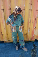 Load image into Gallery viewer, Plaid Daisy Pants
