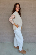 Load image into Gallery viewer, Oversized Crew Neck Sweater Vest
