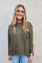 Load image into Gallery viewer, Ribbed Dolman Sleeve Top
