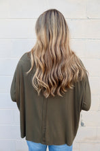 Load image into Gallery viewer, Ribbed Dolman Sleeve Top
