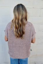 Load image into Gallery viewer, Short Sleeve Round Neck Sweater
