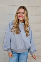 Load image into Gallery viewer, Button Up Collared Pullover

