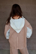 Load image into Gallery viewer, Quilted Hoodie Top
