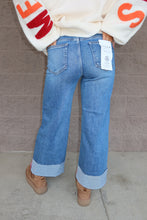Load image into Gallery viewer, Mid Rise Crop Wide Leg Cuffed Jeans
