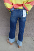 Load image into Gallery viewer, Mid Rise Crop Wide Cuffed Jeans
