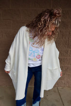 Load image into Gallery viewer, Lightening Cardigan (Plus Only)

