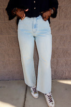 Load image into Gallery viewer, Lani Jeans

