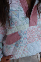 Load image into Gallery viewer, Patchwork Printed Pullover
